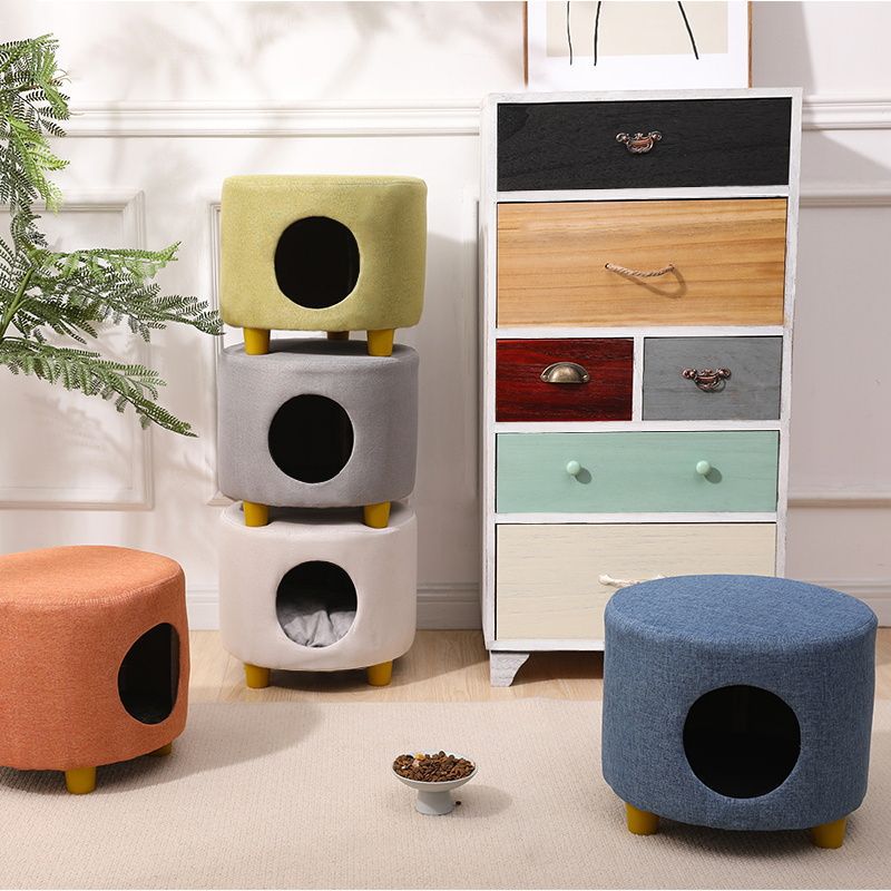 Shared seating area for humans and cats